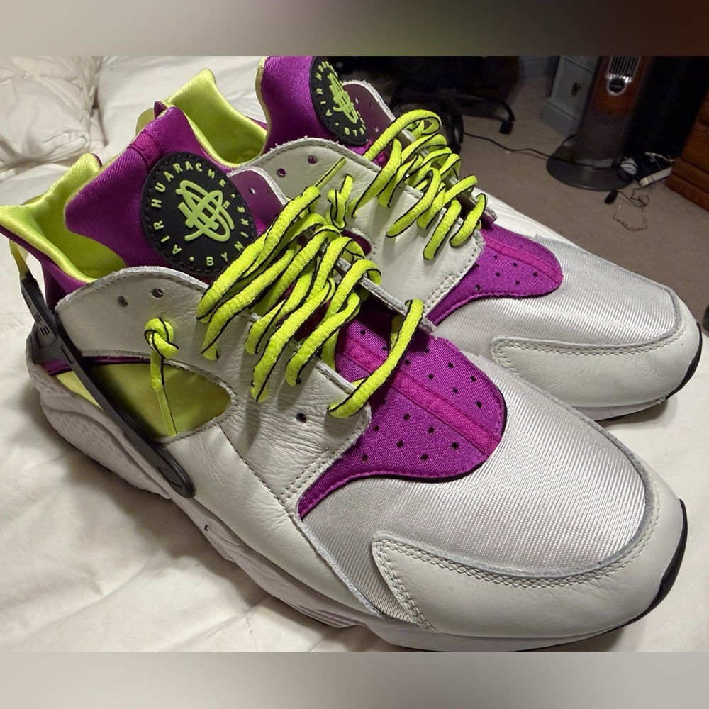 Nike Air Hurache magenta - Picture 2 of 7